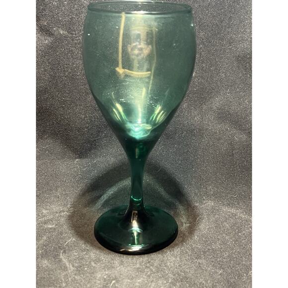 Libbey TEARDROP Juniper Green Wine Water Glass Goblet 7 3/8" Tall Vtg - Picture 1 of 5